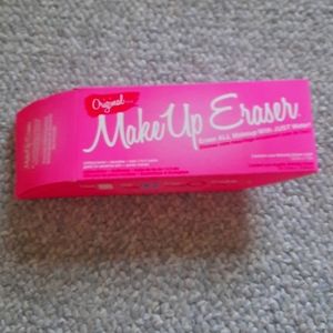 NWT Makeup Eraser